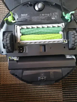 Roomba 705 + AutoWash Dock