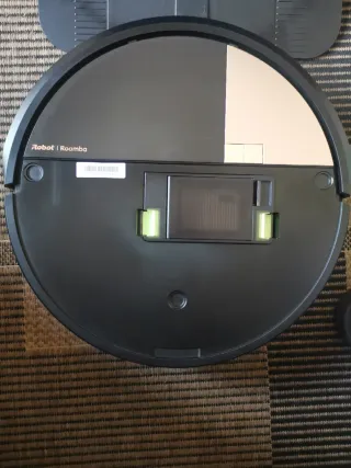 Roomba 705 + AutoWash Dock