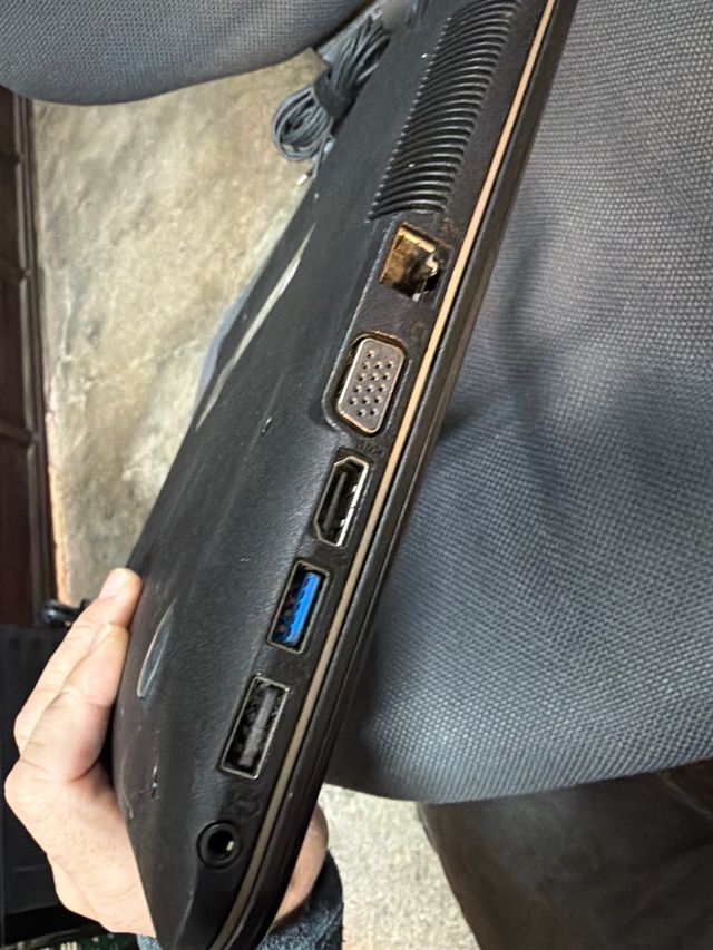 Portátil Asus F540L para reparar o piezas