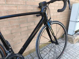 Bicicleta Van Rysel EDR CF Carbono 56 Ultegra