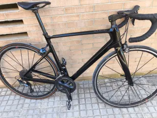 Bicicleta Van Rysel EDR CF Carbono 56 Ultegra