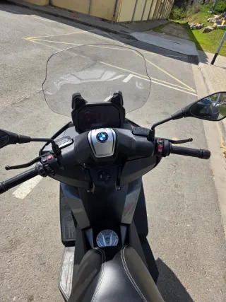 BMW GT400c Maxi Scooter Automática
