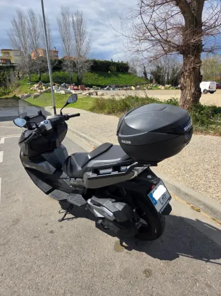 BMW GT400c Maxi Scooter Automática