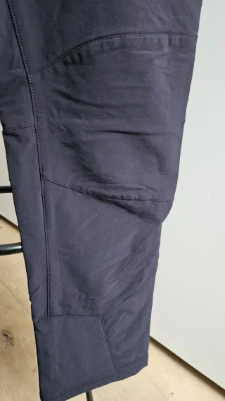 Pantalón trekking mujer Quechua negro