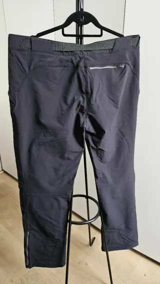 Pantalón trekking mujer Quechua negro