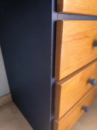 Habitación juvenil:cama  escritorio con estantería