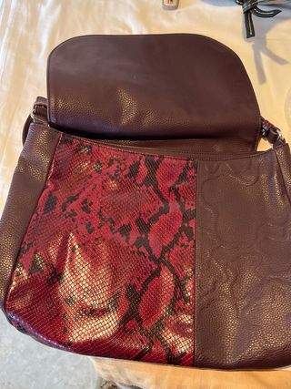 Bolso Tous Piel Serpiente y Ante