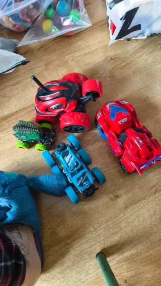 Lote de 3 coches de juguete