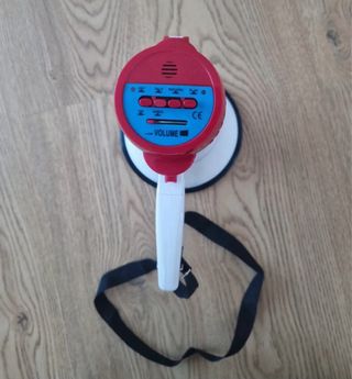 Megáfono Vonyx con grabación y sirena