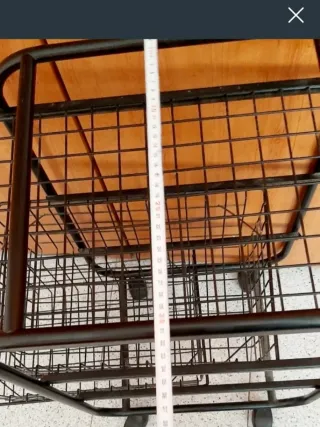 Carrito Auxiliar Cuina con Ruedas casi nuevo carro