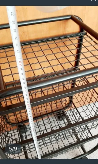 Carrito Auxiliar Cuina con Ruedas casi nuevo carro