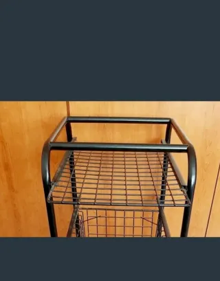 Carrito Auxiliar Cuina con Ruedas casi nuevo carro