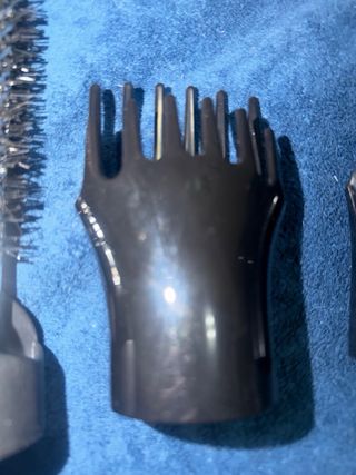 Secador de pelo Vidal Sassoon con accesorios