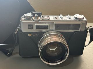 Cámara Yashica Electro 35