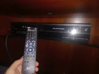 LG RCT689H Registratore DVD VCR Combo