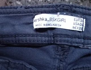 Pantaloni Bershka