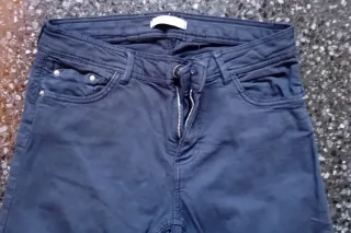 Pantaloni Bershka