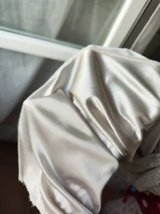 Guess. Zara. Conjunto zapatos y vestido.