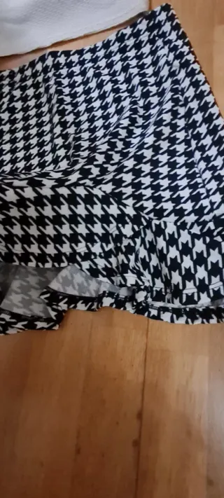 Falda estampada pata de gallo o conjunto