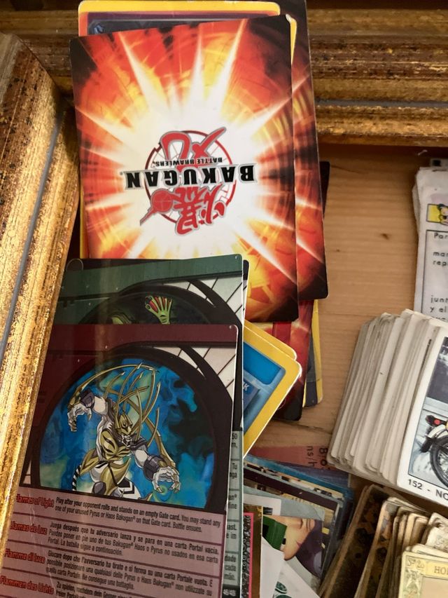 Lote de cromos de fútbol y otras colecciones antig