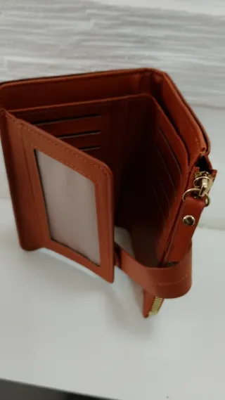 Portafoglio donna cammello