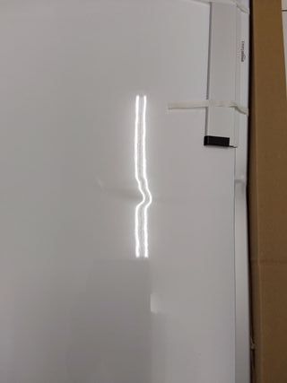 Amazon Basics Pizarra blanca magnética con bandeja para rotuladores y marco de aluminio, 120 cm x 90 cm