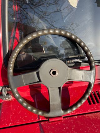 Volante Suzuki Santana SJ413