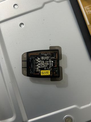 LG 43UM7100PLB:  SE VENDEN PIEZAS DE TELEVISIÓN