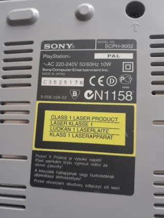 Sony PlayStation 1 SCPH-9002 + 2 DualShock + Gioco