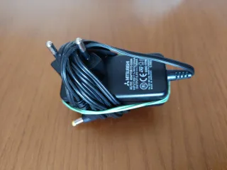 Adaptador de corriente Mitsubishi AC/DC FZ-2289A