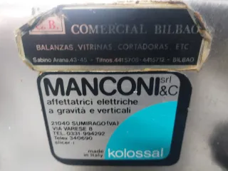 Cortadora de fiambre profesional Mancini Kolossal