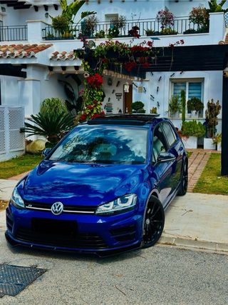 Volkswagen Golf R 2015