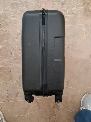Maleta de cabina negra