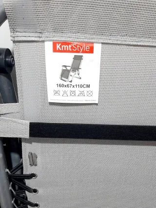 Tumbona plegable gris y negra(silla para jardin)