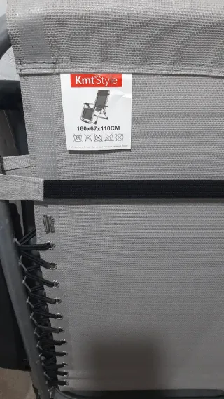 Tumbona plegable gris y negra(silla para jardin)