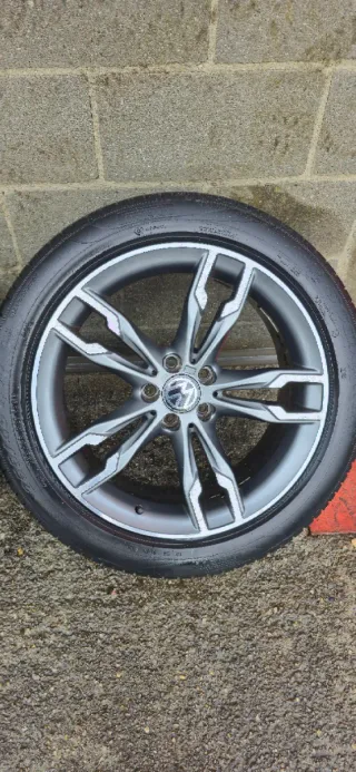 Llantas 19 VAG
