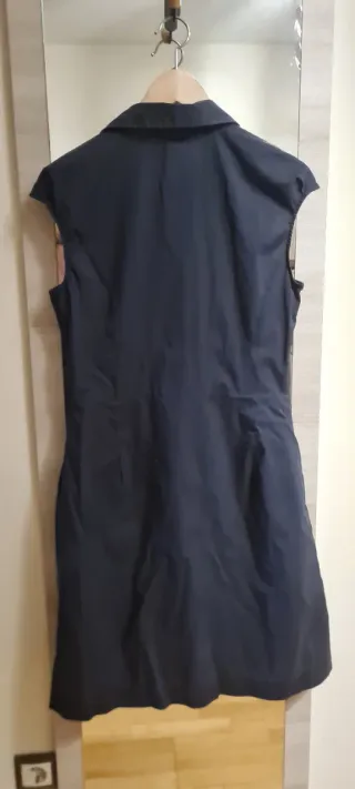Vestido de la marca Amitié  azul marino talla M