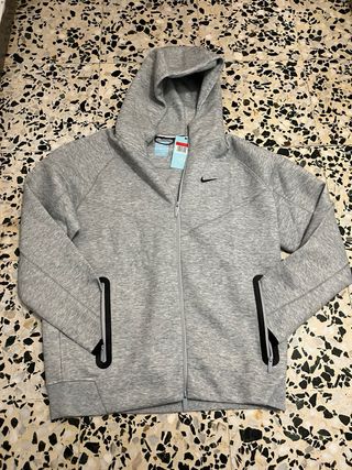 Nike NOCTA Tech Fleece Gris