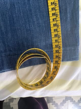 Pantalón vaquero Desigual azul hombre.