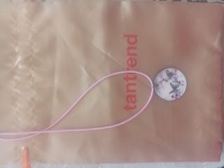 Collar Tantrend mariposas