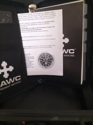 Caja de reloj SAWC negra