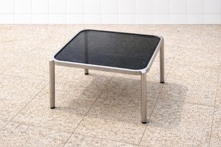 Mesa de centro cristal negra y metal