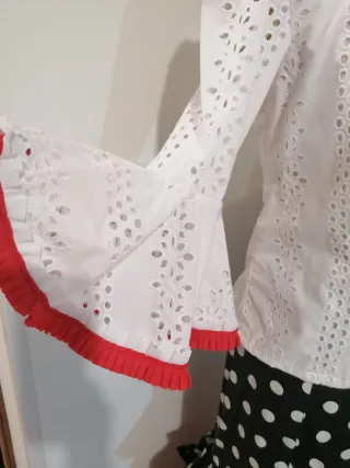 Conjunto Rociero Blusa y Falda