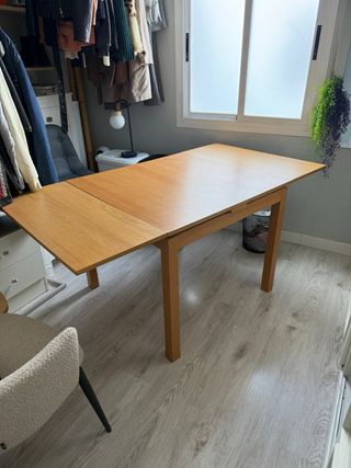 Mesa de madera extensible