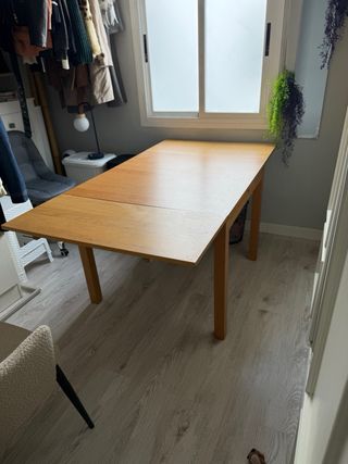 Mesa de madera extensible