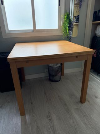 Mesa de madera extensible