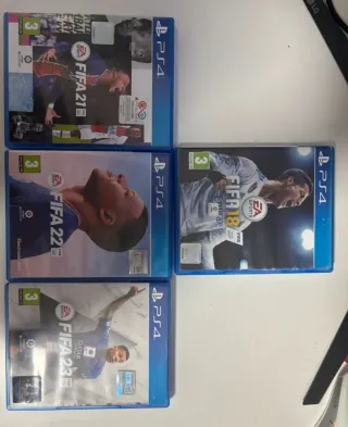 4 Giochi FIFA PS4: 21, 18, 22, 23 Uno: 11€, Tutti: 40€