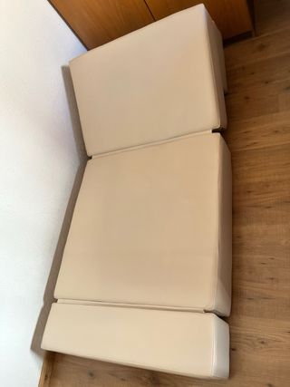 Puf convertible en sofá cama beige