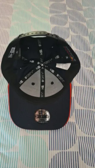 Gorra Red Bull Racing Max Verstappen. Talla niño