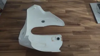 Colín Triumph Speed Triple 1050